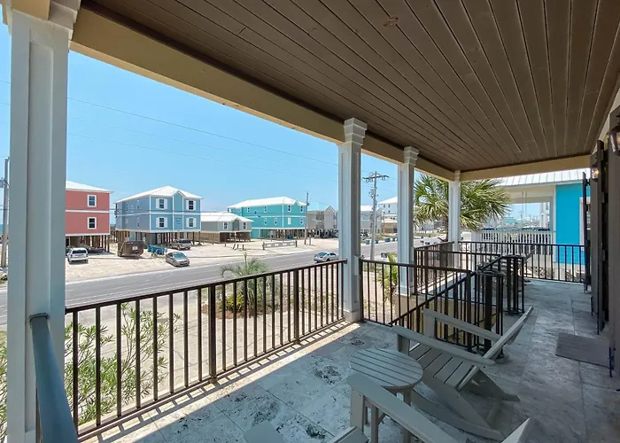 Holiday home Tuxedo Flats By Gsvr - Beachside With Dual Living Areas & Backyard With Pools - Free Activities And Golf Gulf Shores